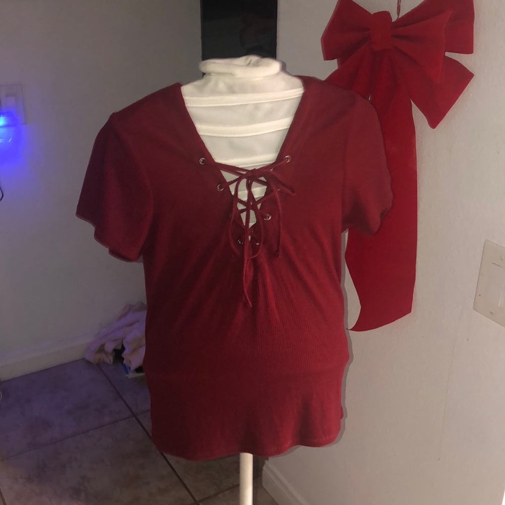 Rue 21 Burgundy Top - medium size